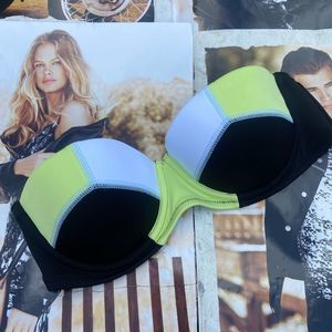 Victoria Secret color-block bikini top fliry bandaeu 32D